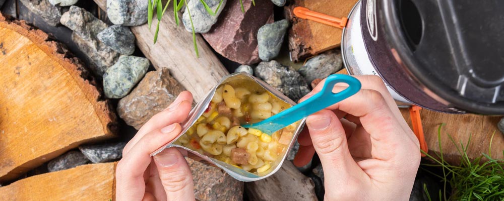 غذاهای سبک و پرانرژی برای کوهنوردی طولانی